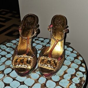 Vince Camuto Elegant Gold and Brown Women's Heels